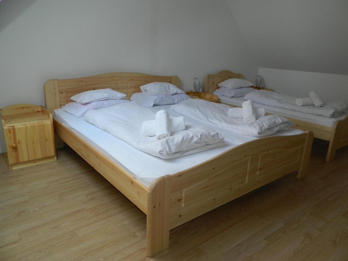 Familia-Pelso Apartmanhaz Zamárdi Екстериор снимка